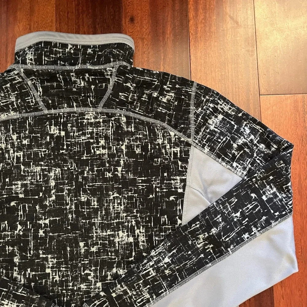 The North Face Fleece Men Large Black Gray Full Zip Jacket Geometric Plaid Logo
